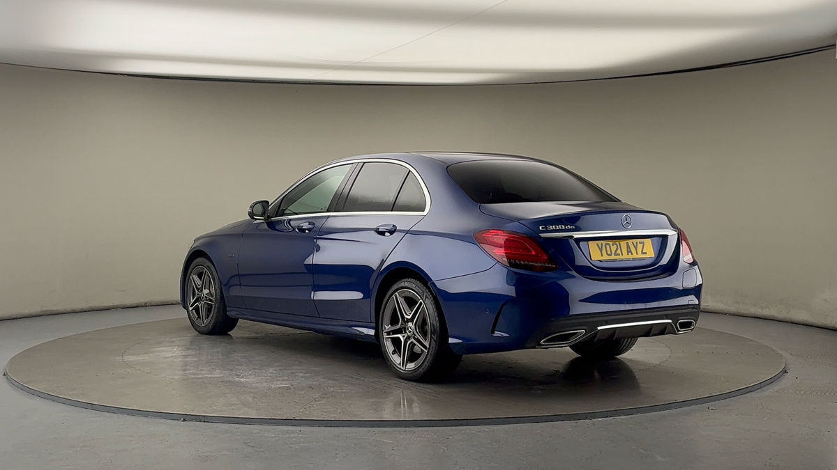 Mercedes-Benz C Class Image 2