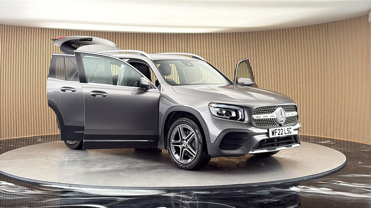 More views of Mercedes-Benz GLB