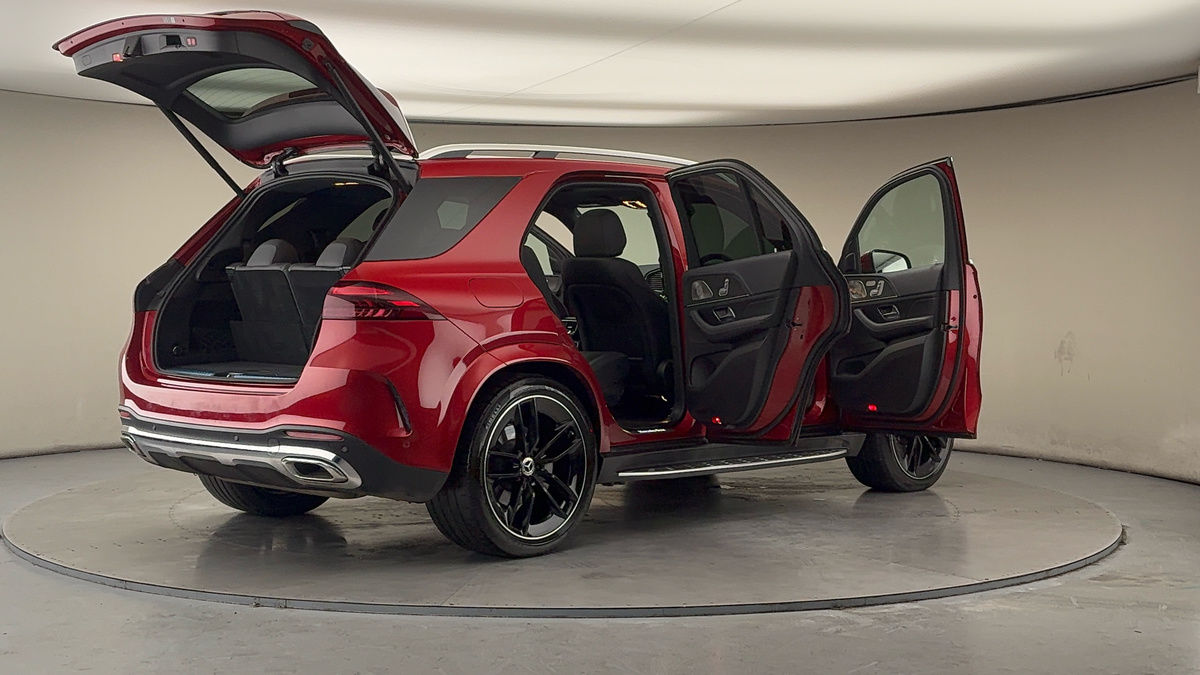 More views of Mercedes-Benz GLE