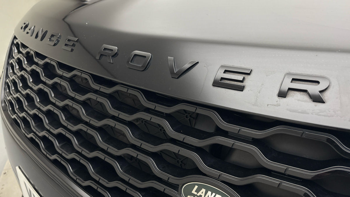 Land Rover Range Rover Velar Image 48