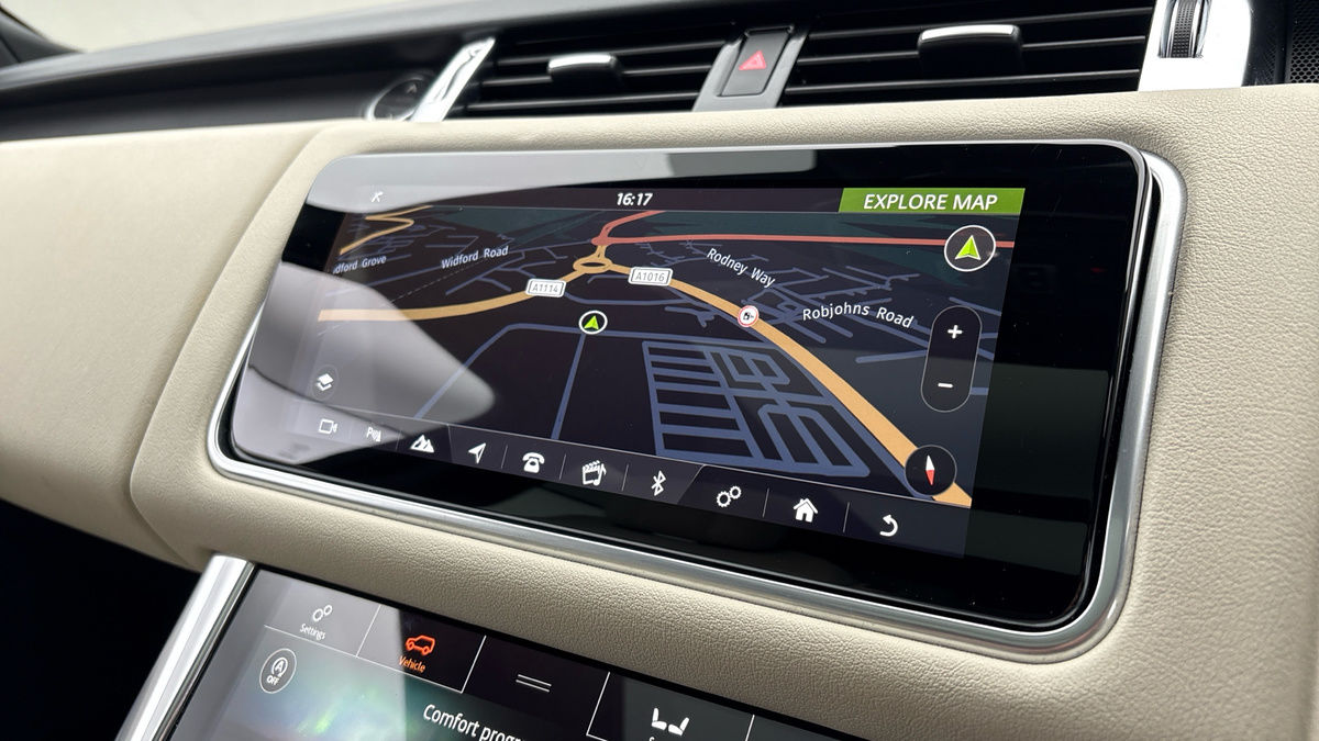 Land Rover Range Rover Sport Image 17