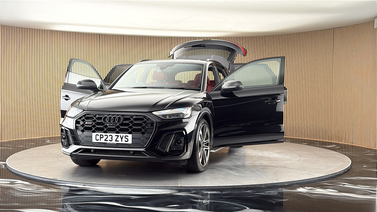 More views of Audi SQ5