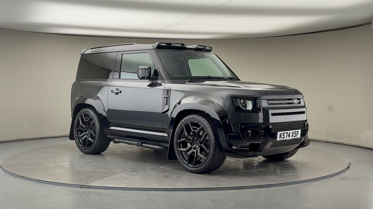 More views of Land Rover Defender 90