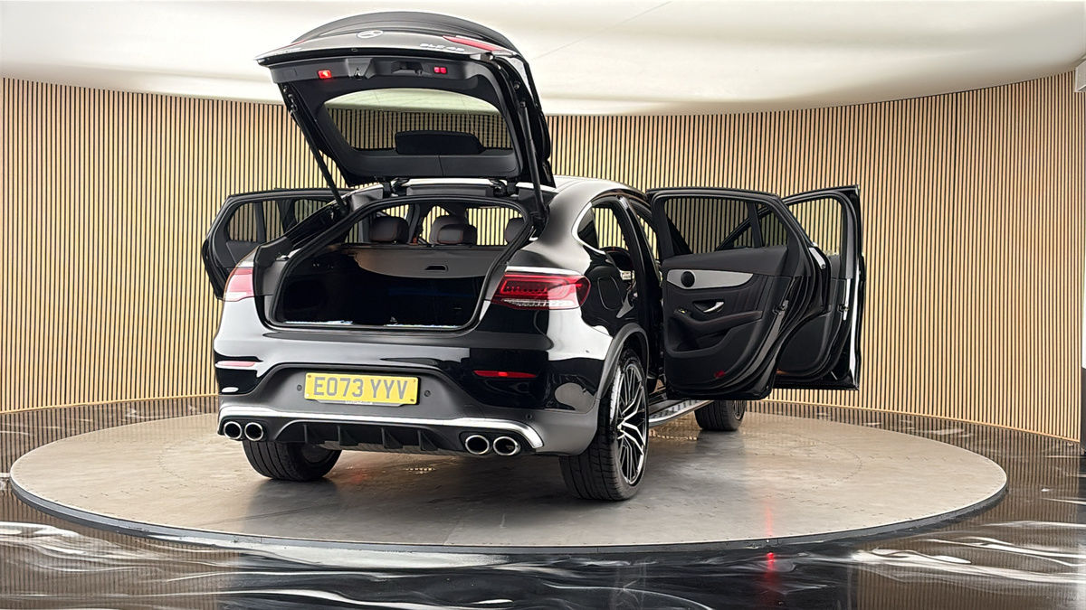 More views of Mercedes-Benz GLC