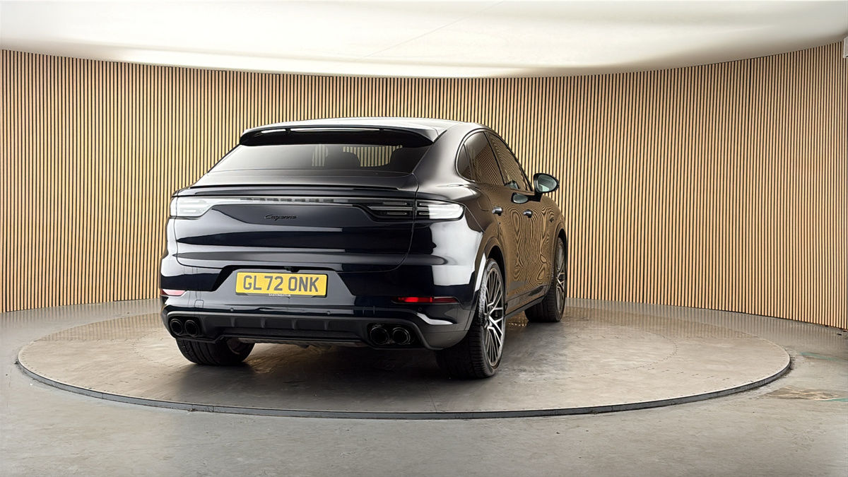 More views of Porsche Cayenne