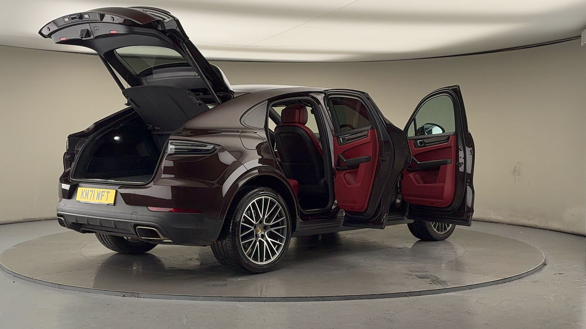 More views of Porsche Cayenne