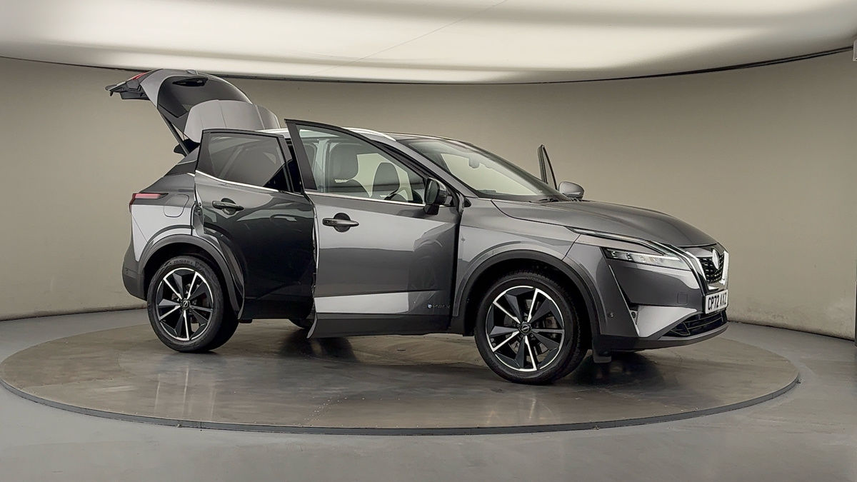More views of Nissan Qashqai