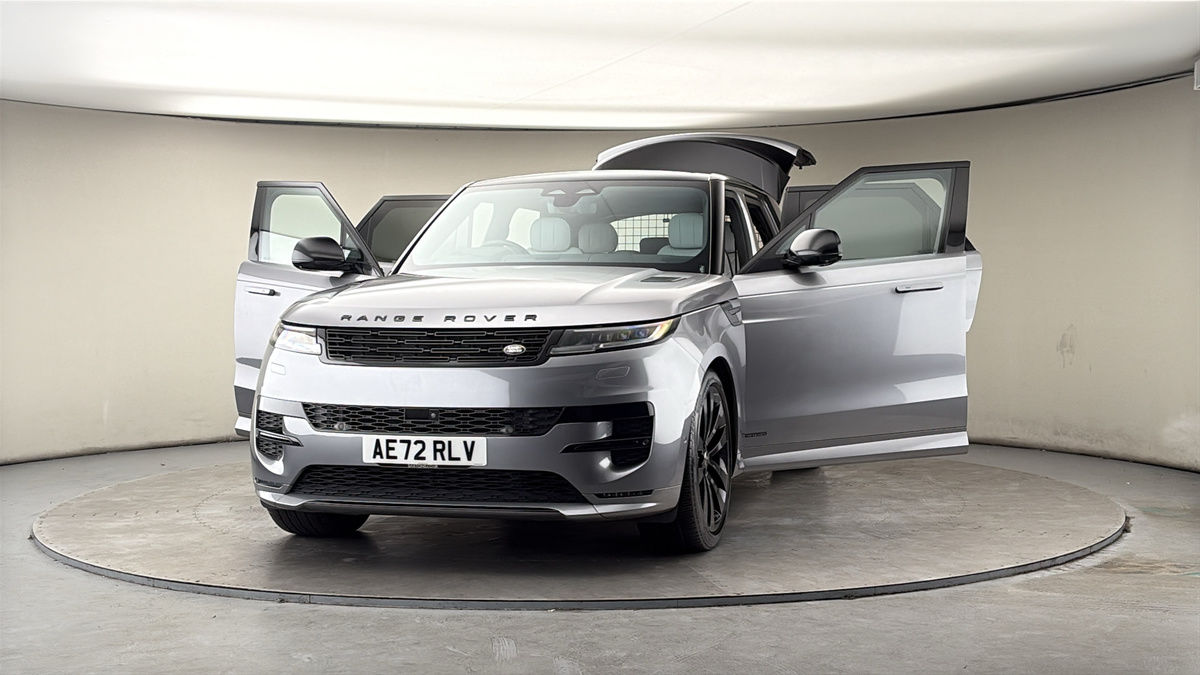 More views of Land Rover Range Rover Sport