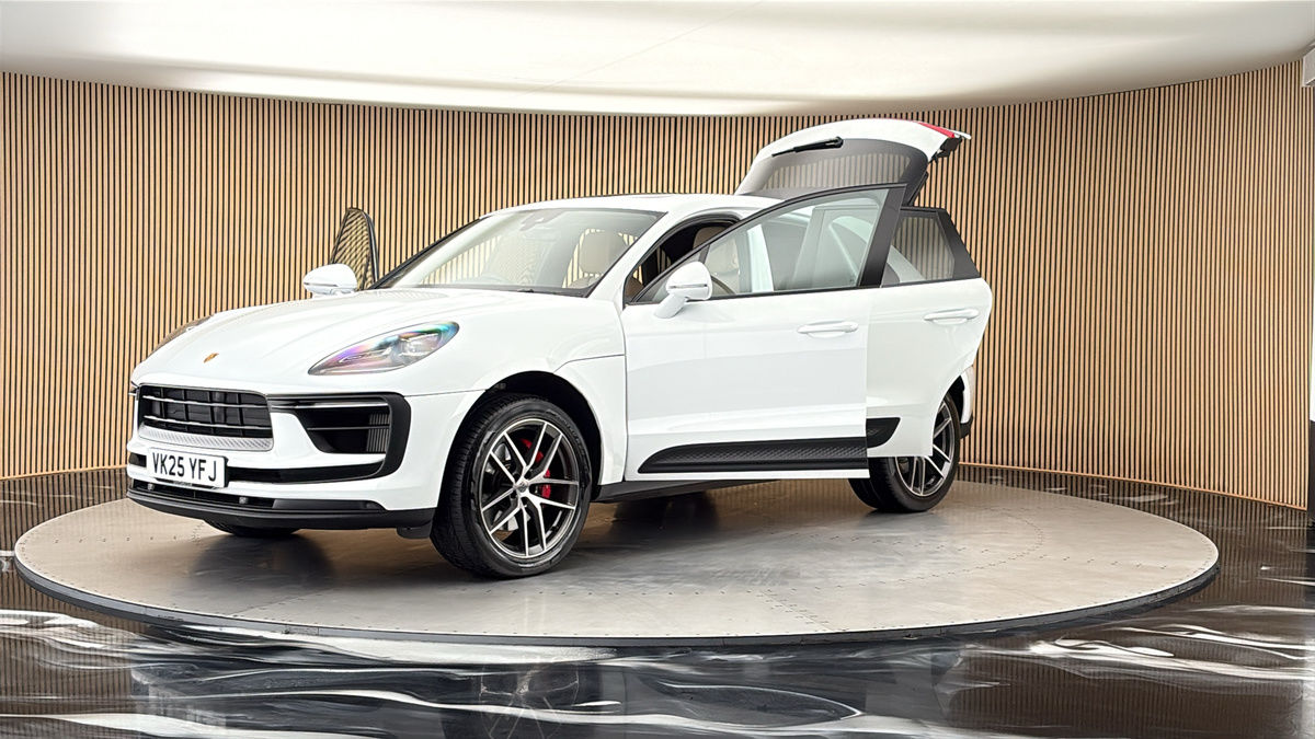 Porsche Macan Image 22