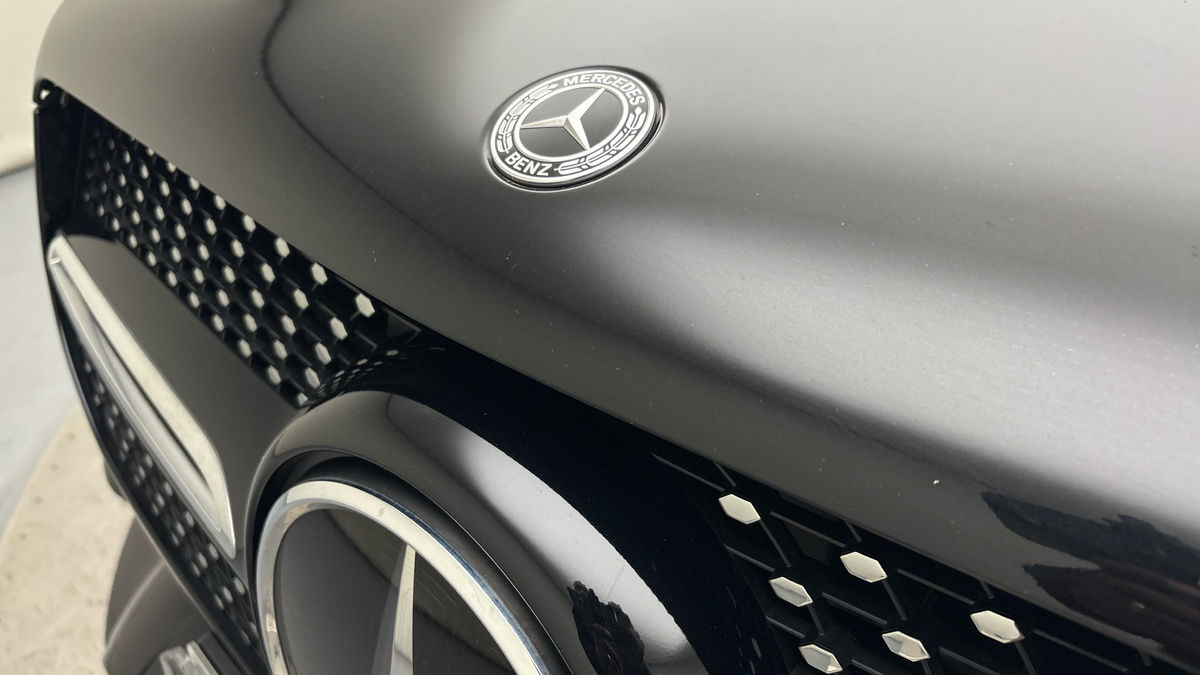 Mercedes-Benz GLE Image 24