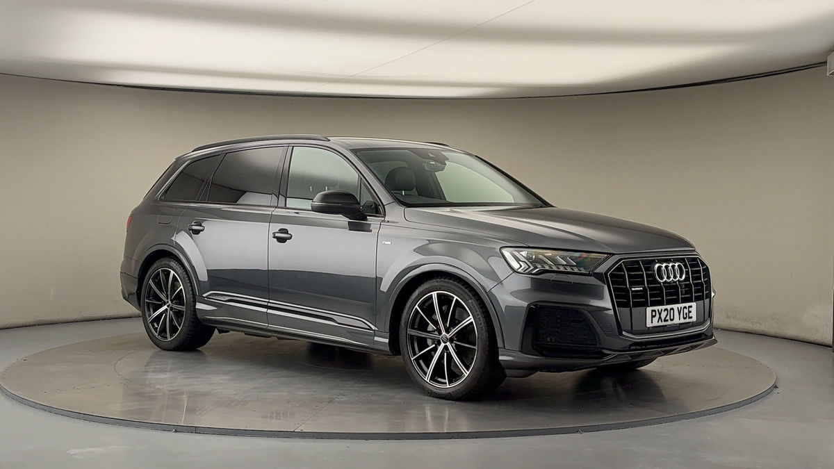 More views of Audi Q7