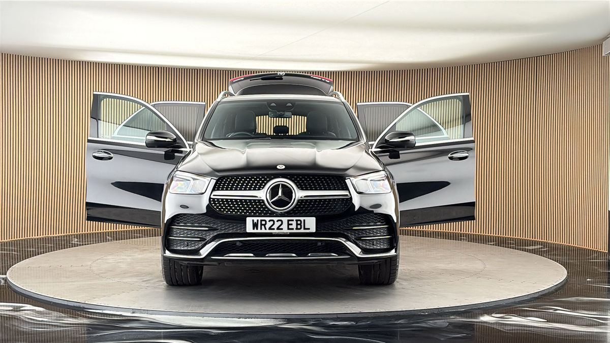 More views of Mercedes-Benz GLE