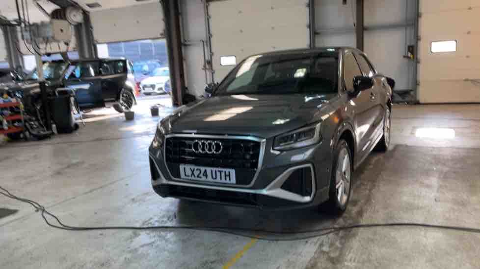 More views of Audi Q2
