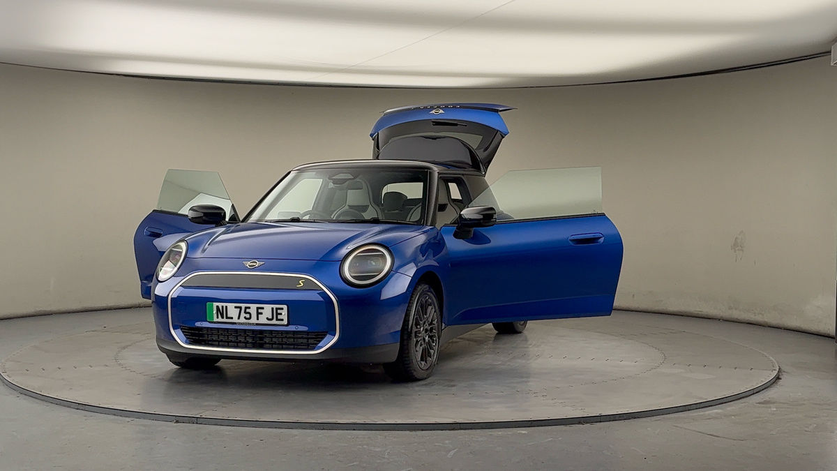 More views of MINI Electric Cooper