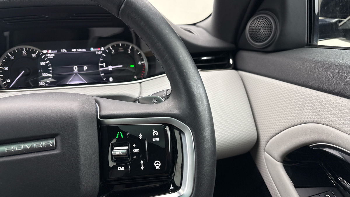 Land Rover Range Rover Evoque Image 14