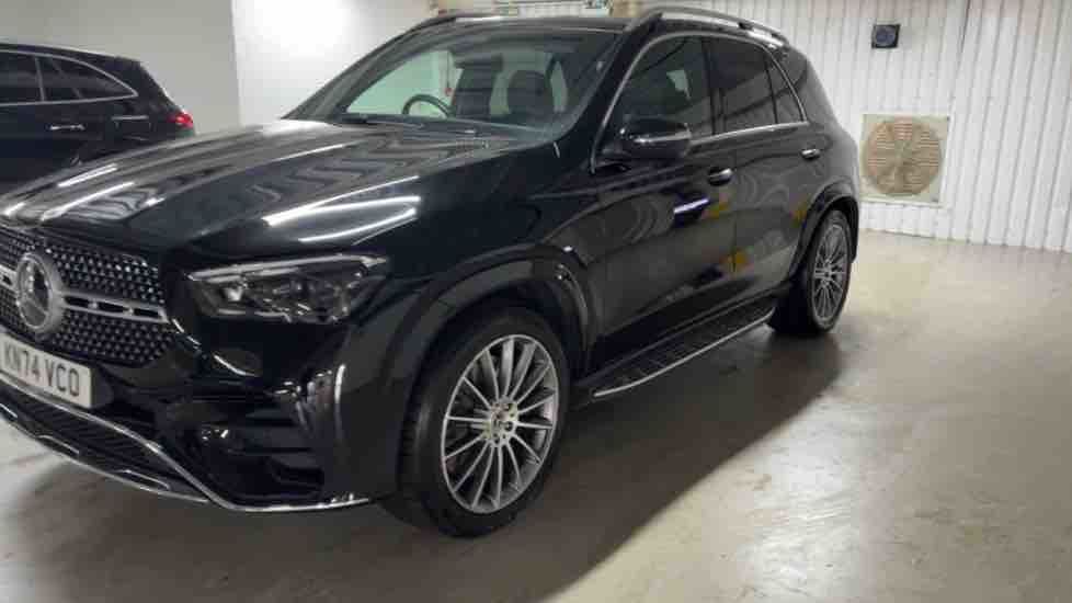 More views of Mercedes-Benz GLE