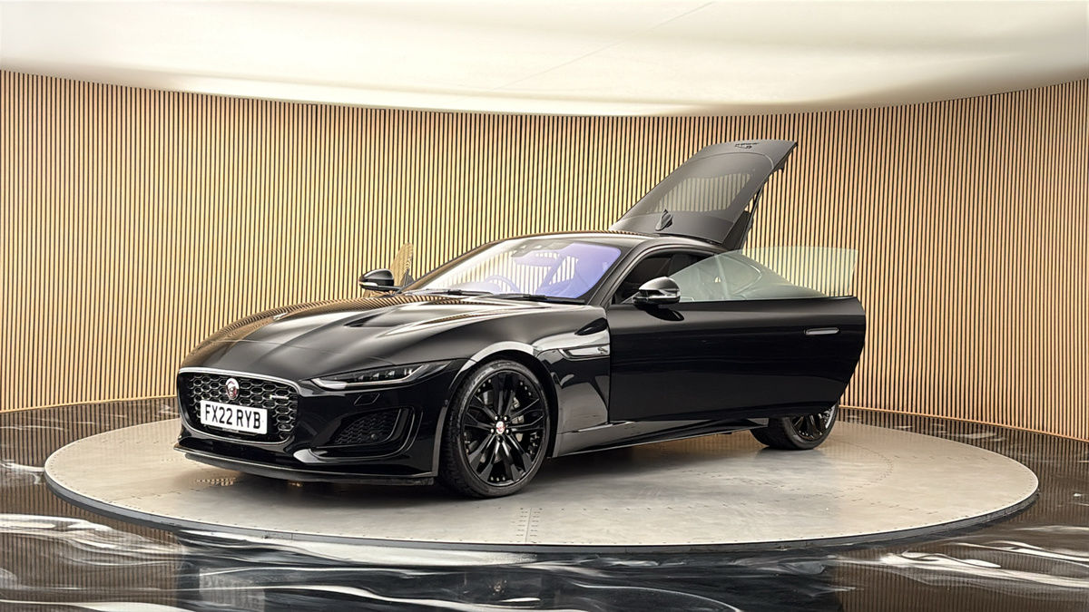 Jaguar F-Type Image 22