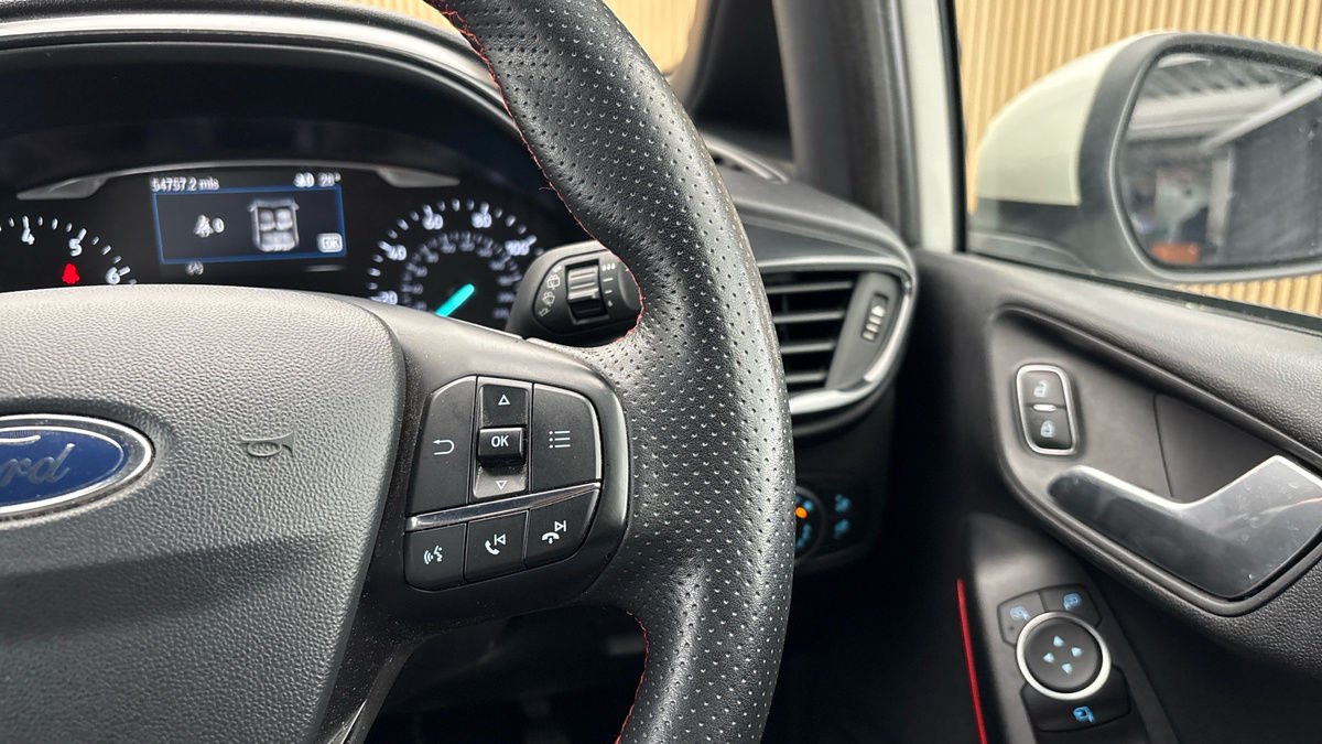 Ford Fiesta Image 14