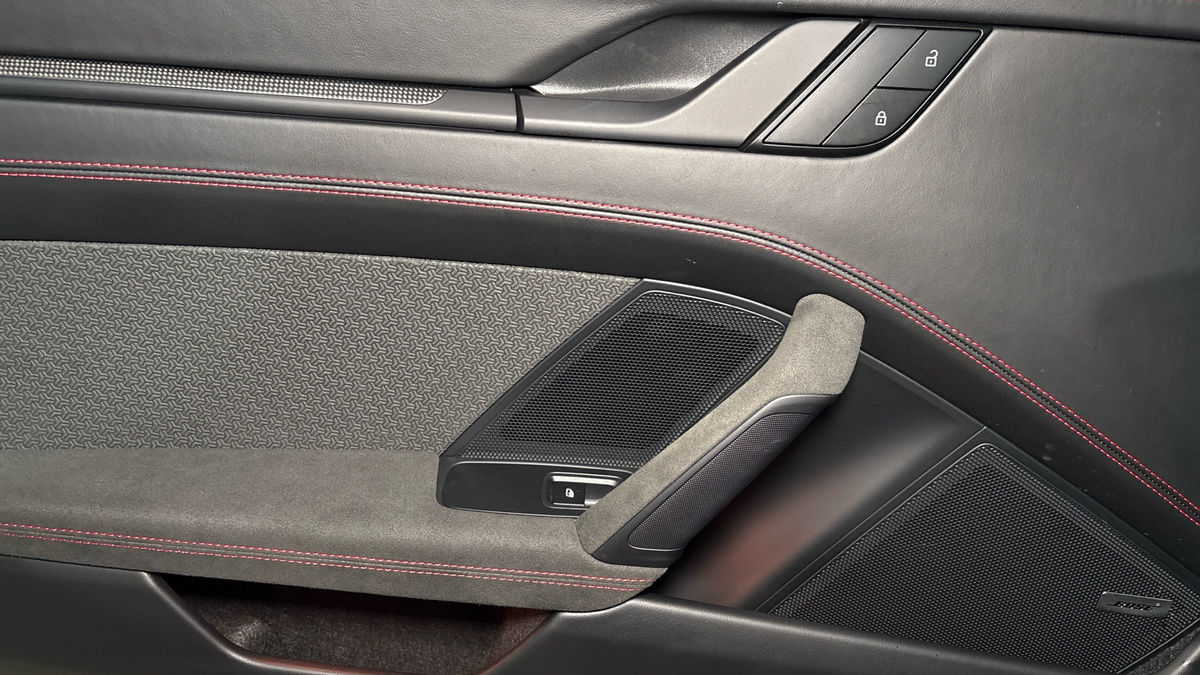 Porsche 911 Image 19