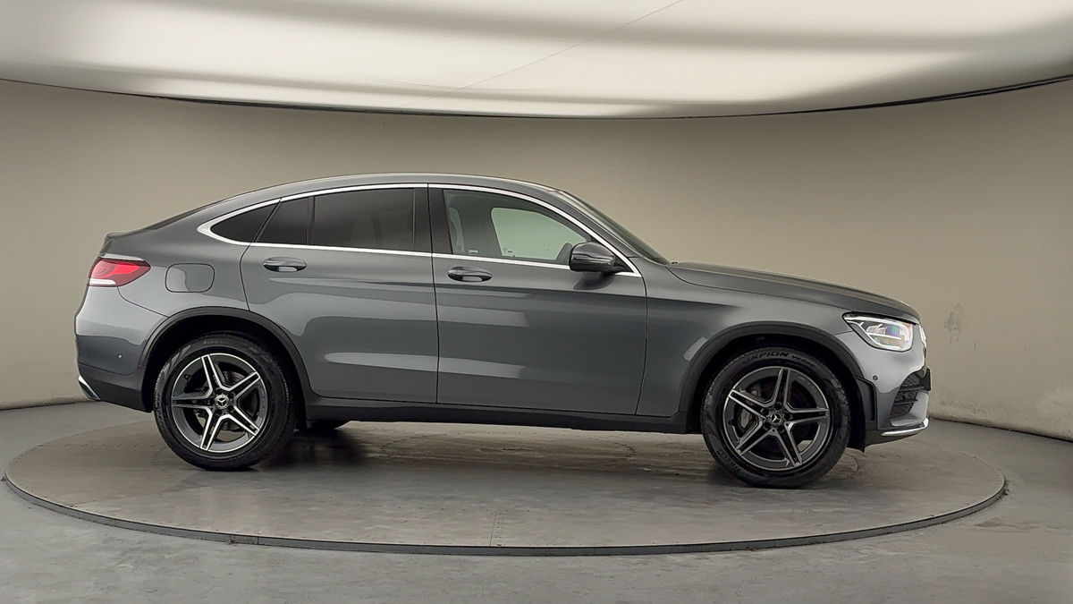 More views of Mercedes-Benz GLC
