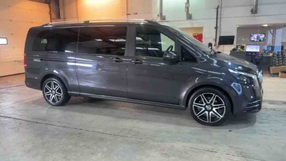 More views of Mercedes-Benz V Class