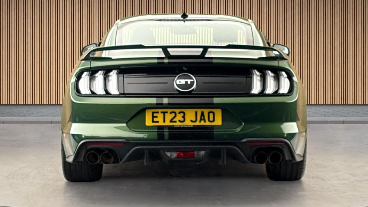 Ford Mustang Image 4