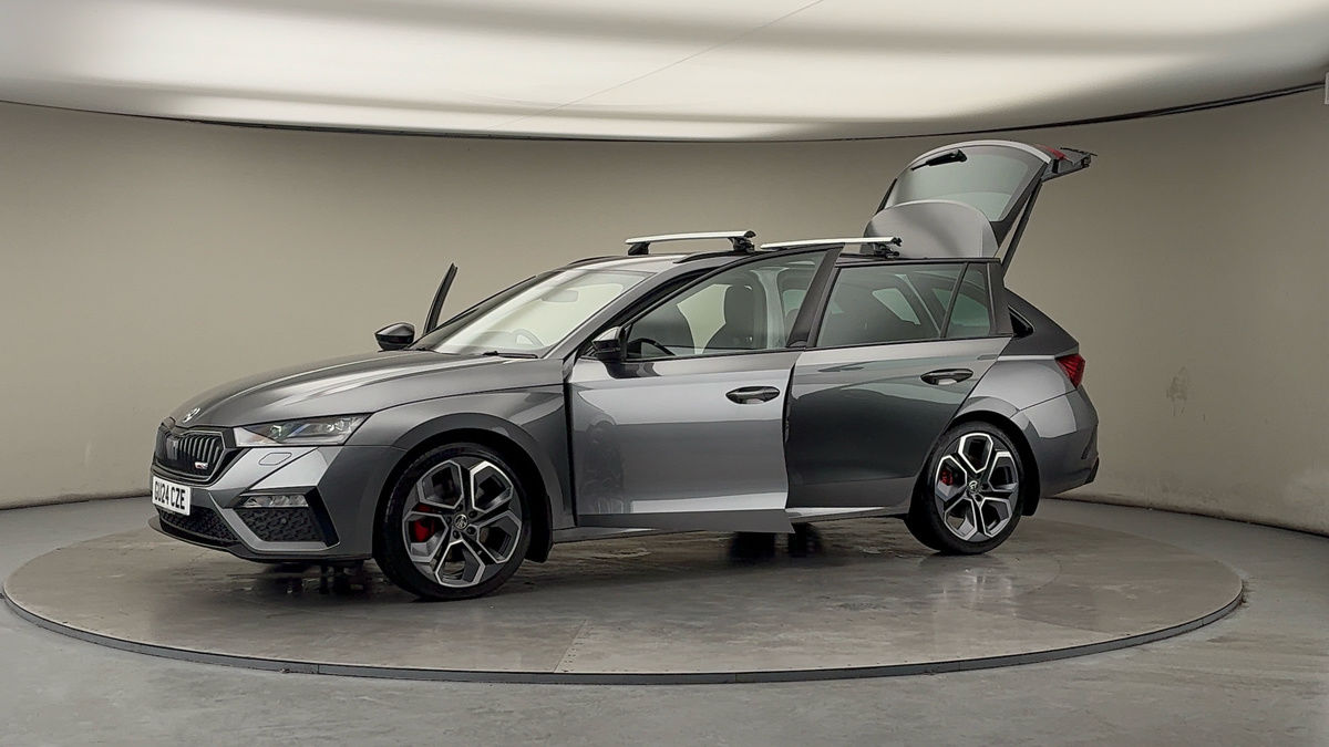 More views of Skoda Octavia