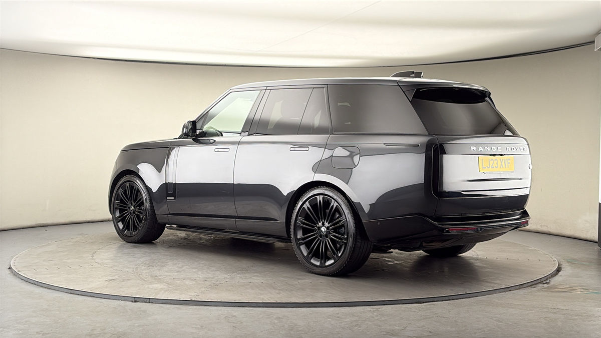 More views of Land Rover Range Rover