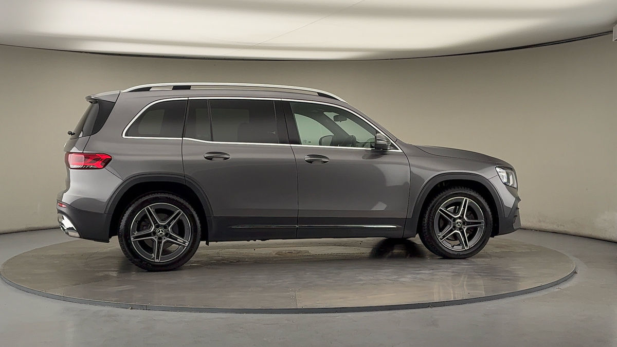 More views of Mercedes-Benz GLB