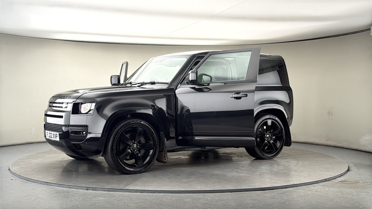 More views of Land Rover Defender 90
