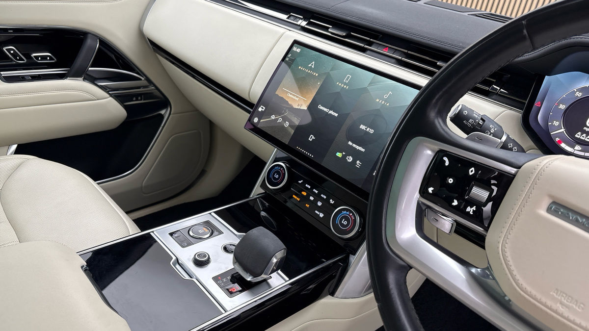 Land Rover Range Rover Image 18