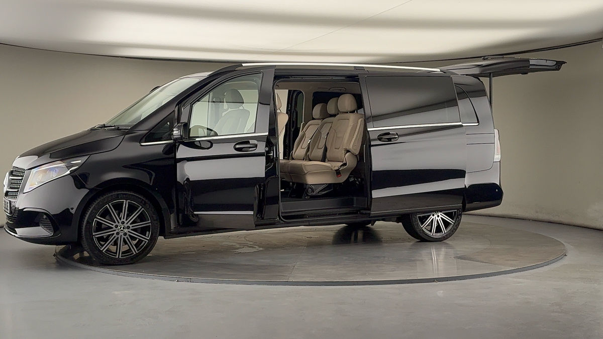 More views of Mercedes-Benz V Class