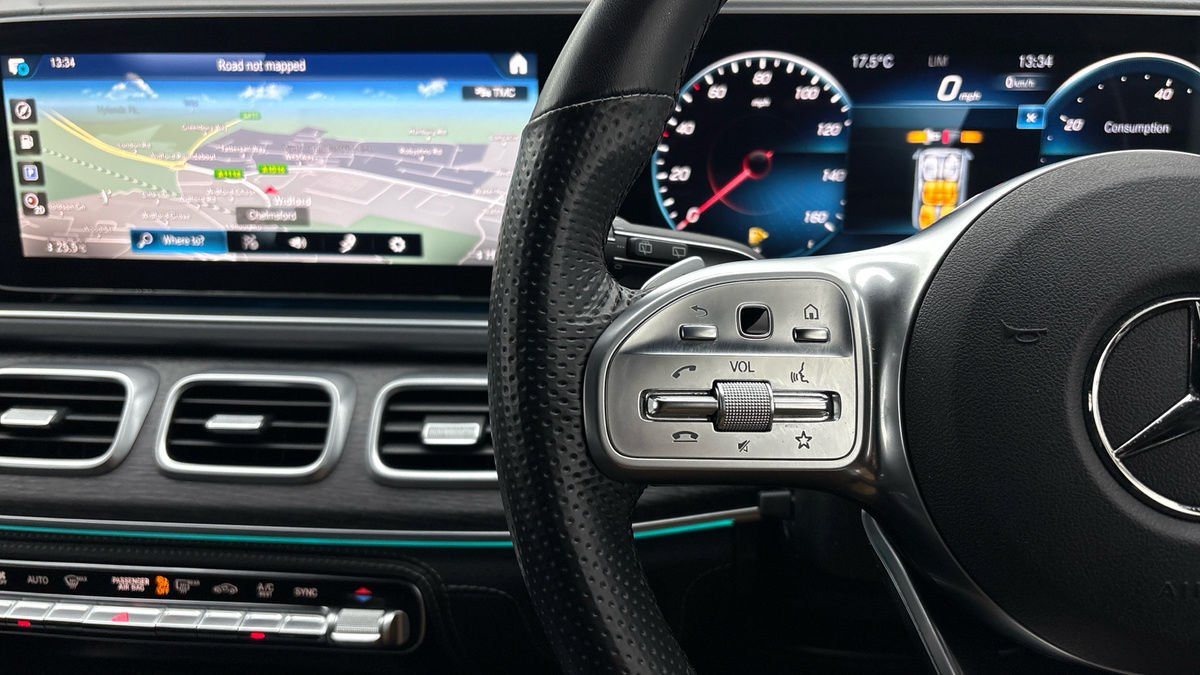 Mercedes-Benz GLE Image 13