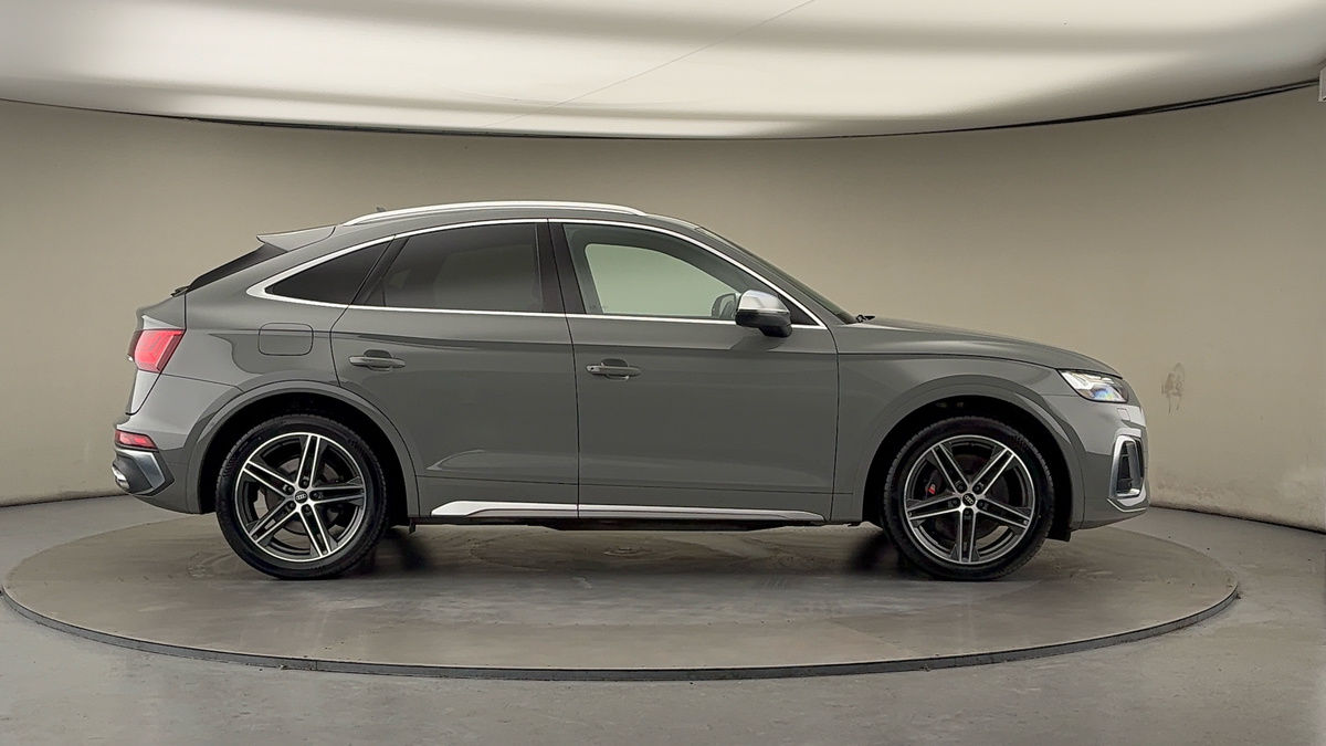 Audi SQ5 Image 16