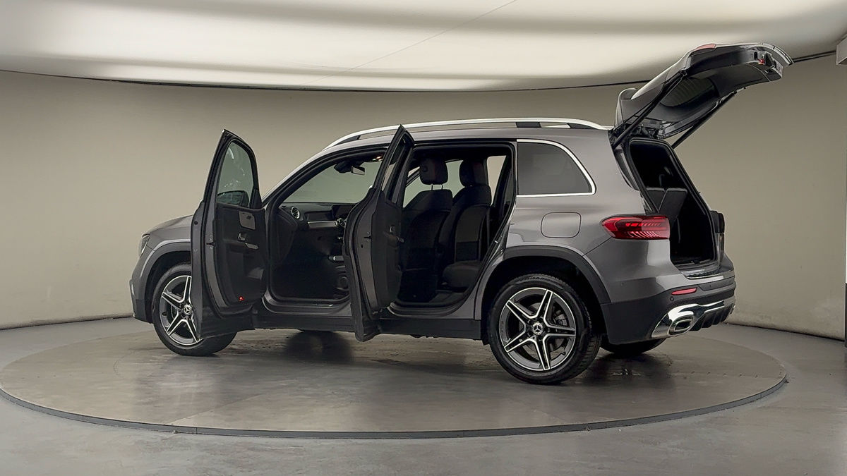 More views of Mercedes-Benz GLB