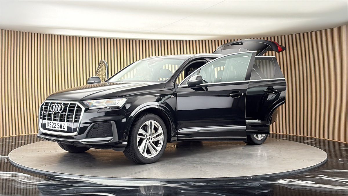 Audi Q7 Image 22