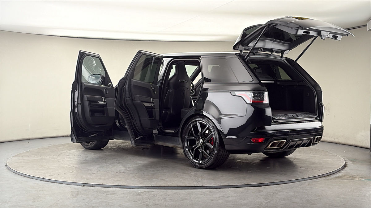 More views of Land Rover Range Rover Sport