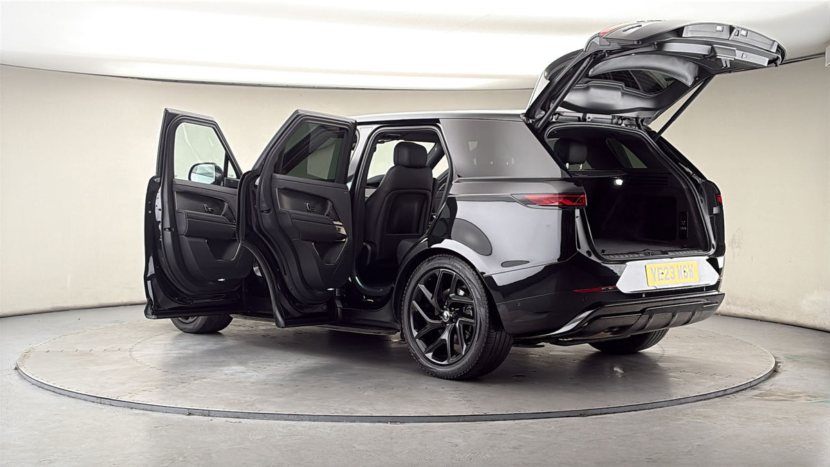 More views of Land Rover Range Rover Sport