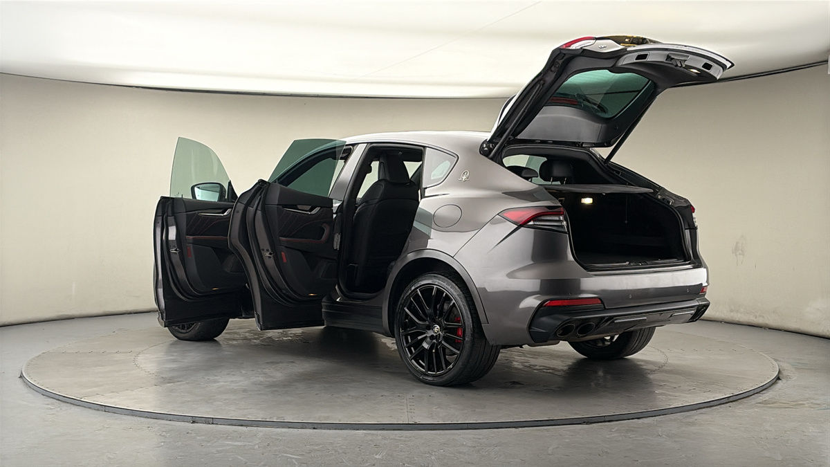 More views of Maserati Levante