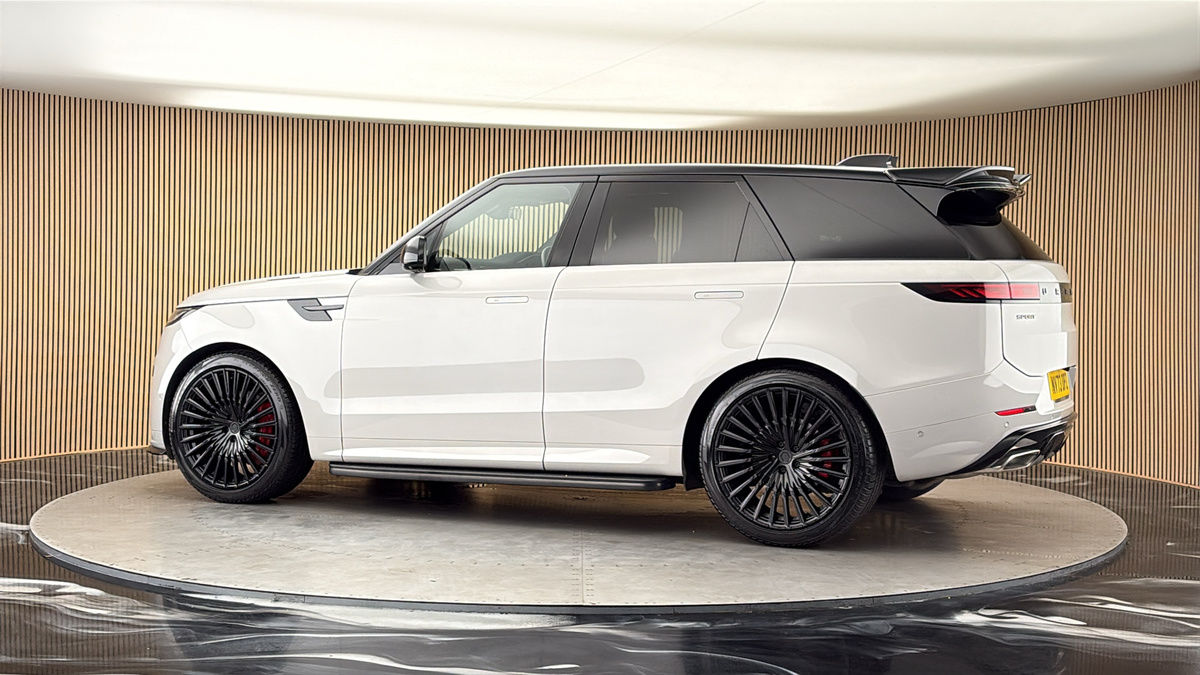 More views of Land Rover Range Rover Sport