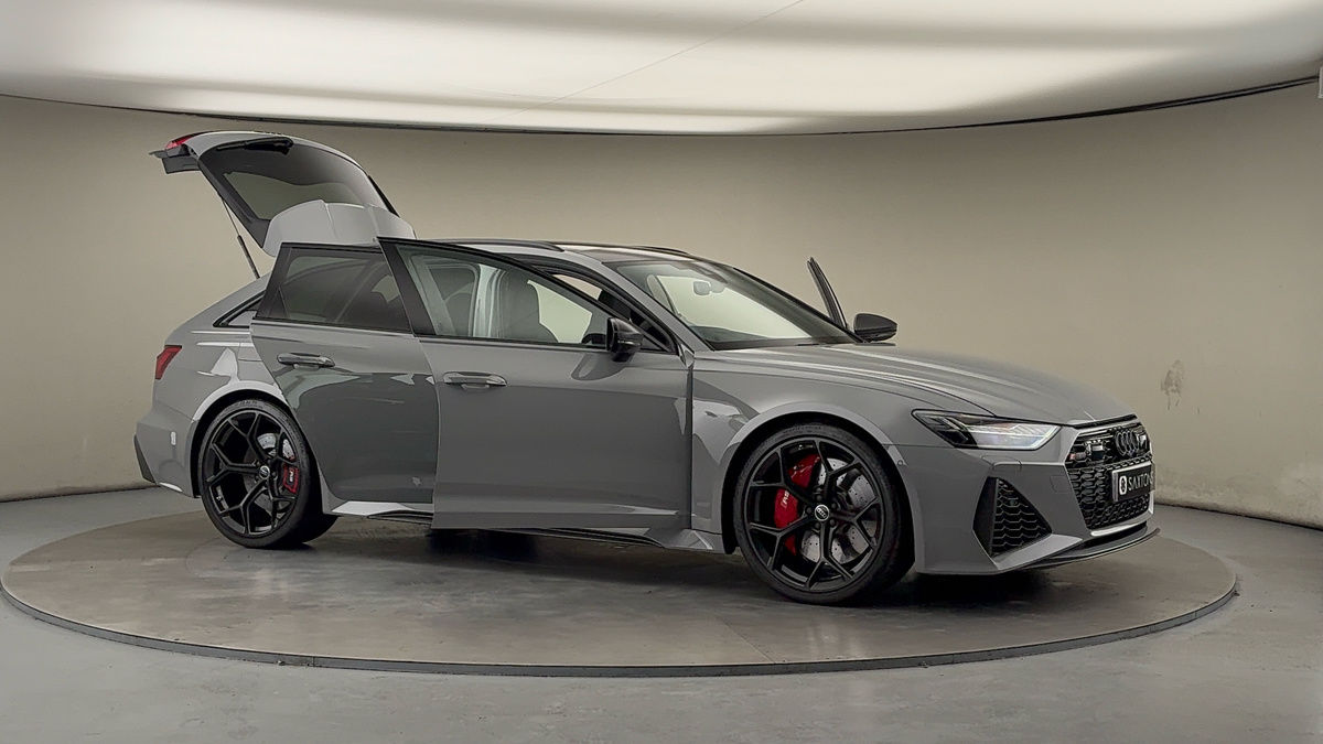 More views of Audi RS6 Avant