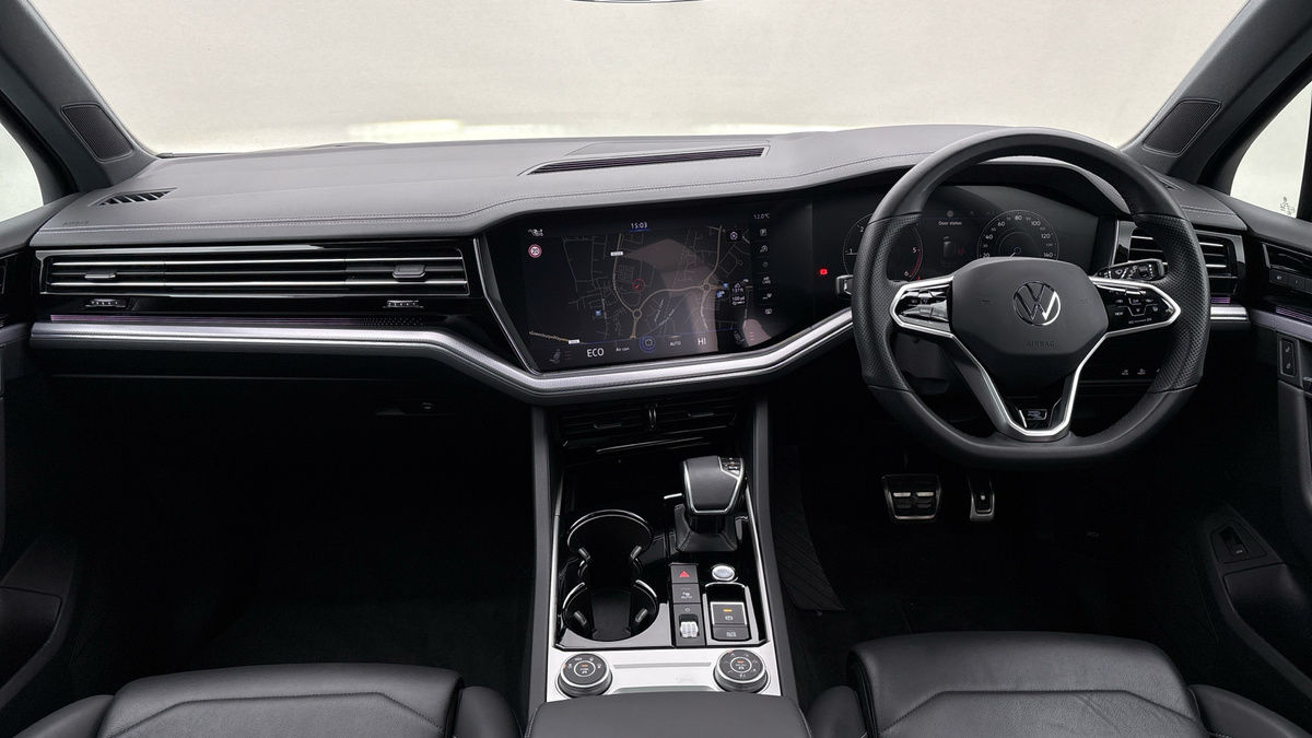 Volkswagen Touareg Image 12