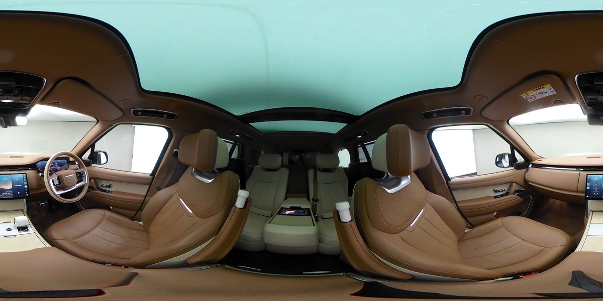 More views of Land Rover Range Rover