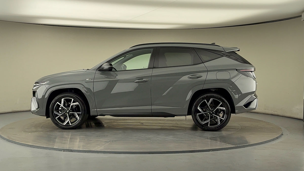 More views of Hyundai TUCSON