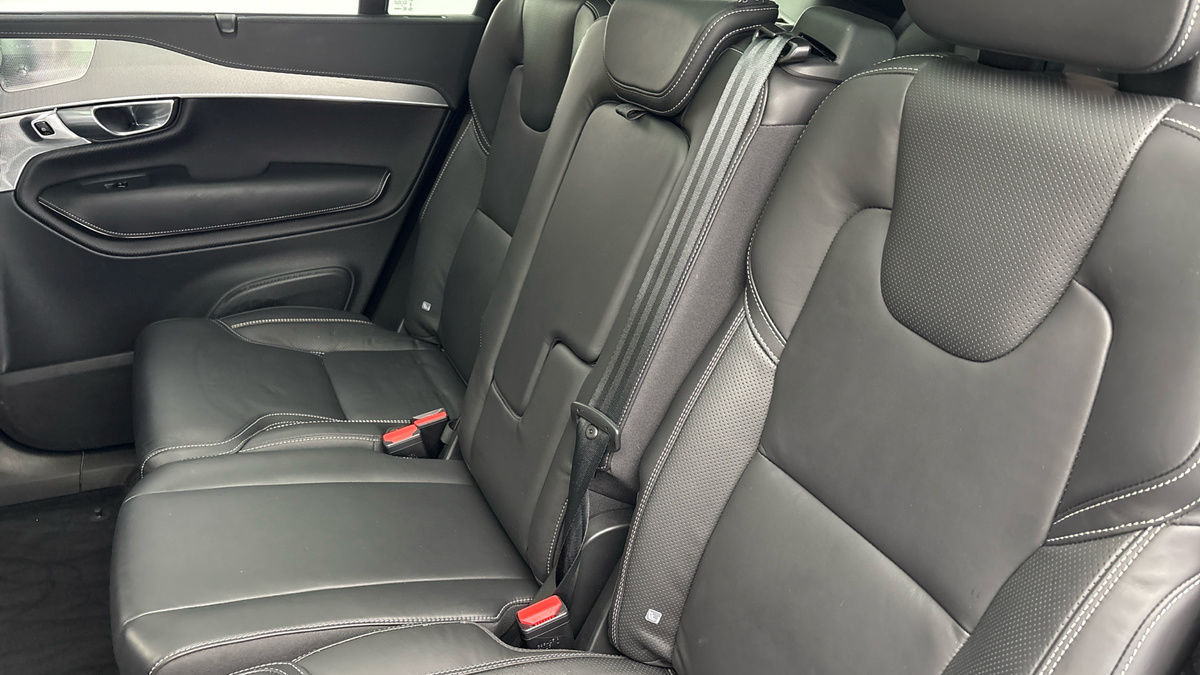 Volvo XC90 Image 8