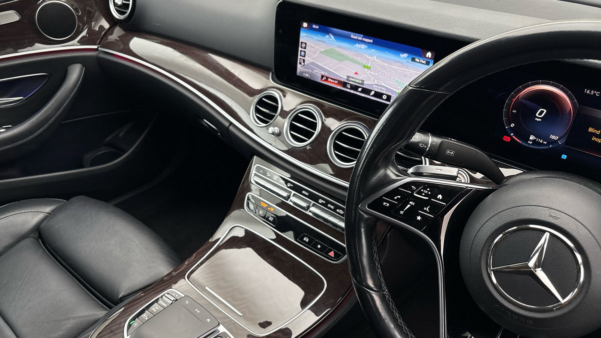 Mercedes-Benz E Class Image 18