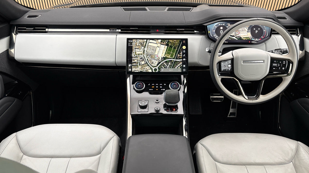 Land Rover Range Rover Sport Image 12