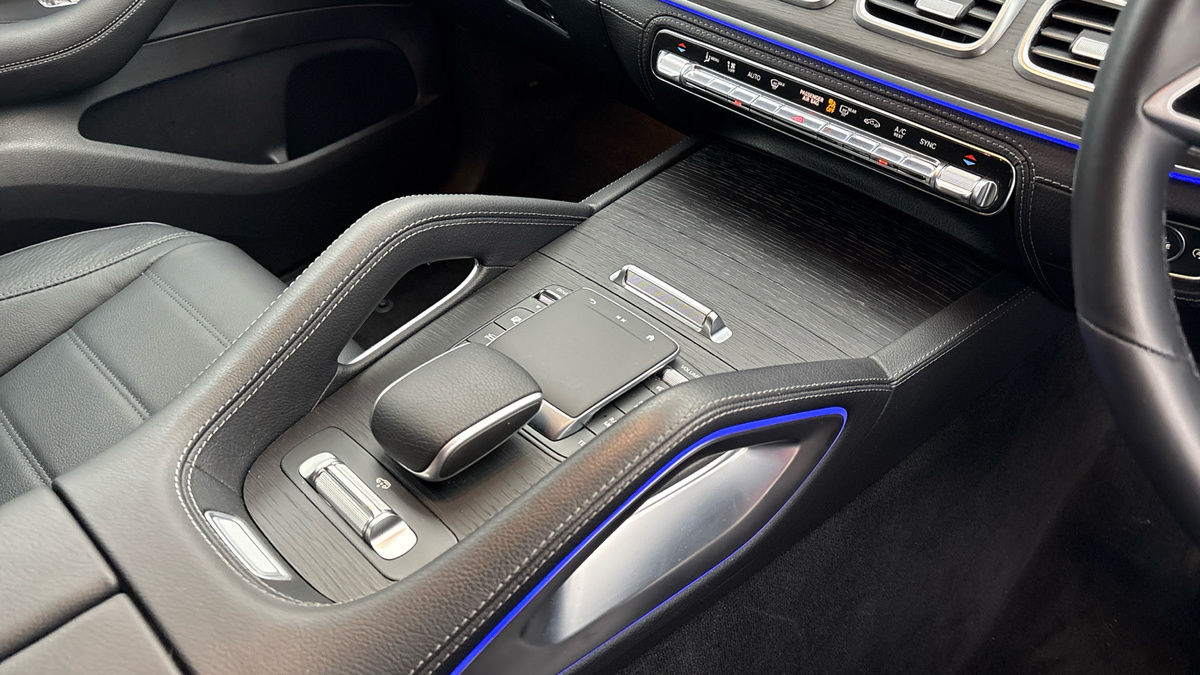 Mercedes-Benz GLE Image 18