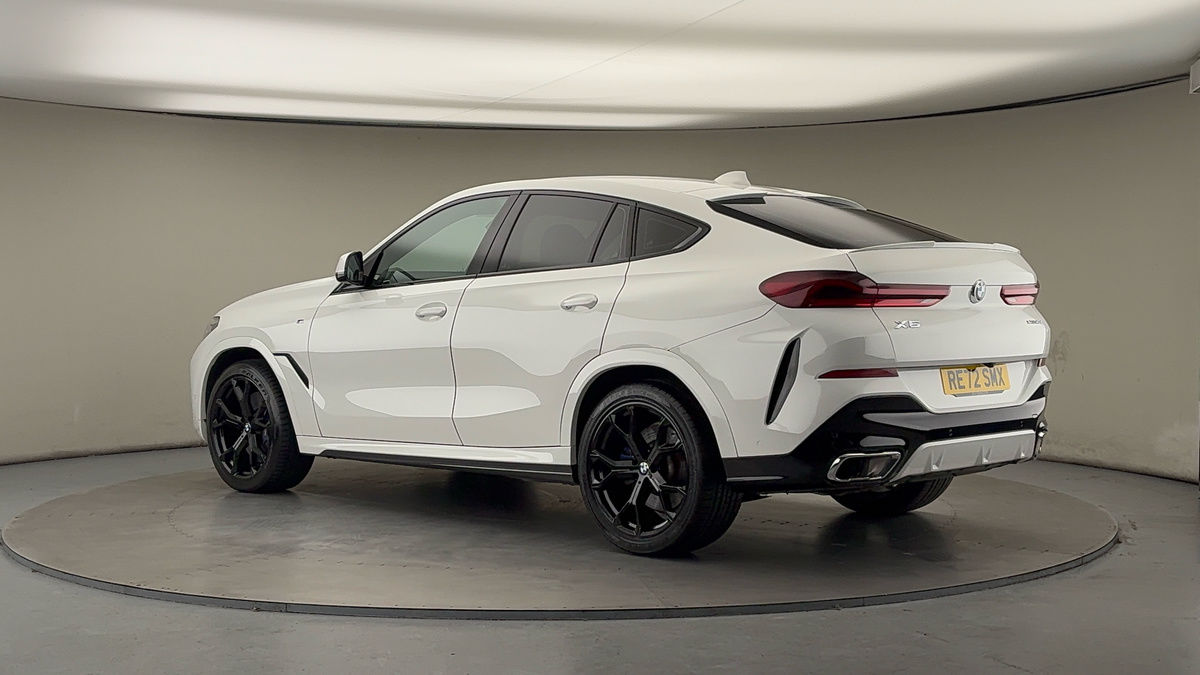 More views of BMW X6