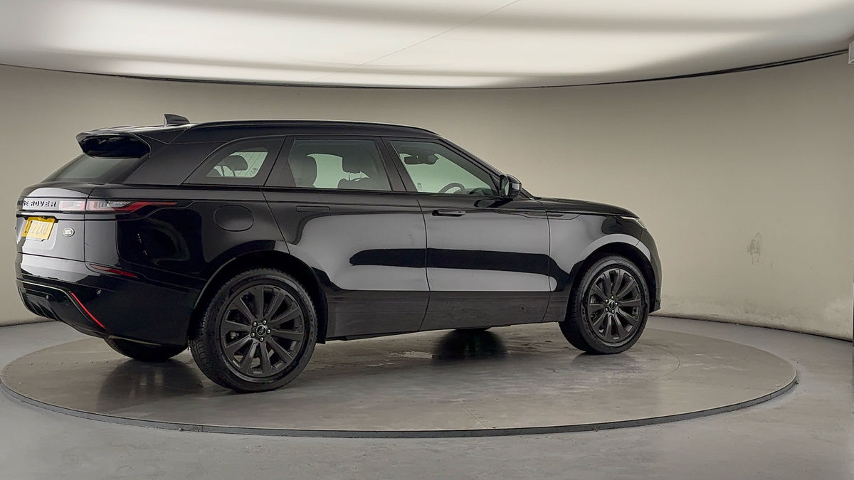 More views of Land Rover Range Rover Velar